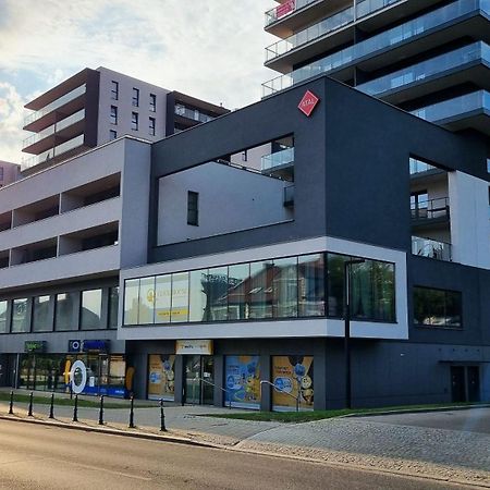 罗兹Q Apart Coral - Studio, Manufaktura, Parking Gratis, Tv Max, Fv, Gwarancja Zadowolenia公寓 外观 照片